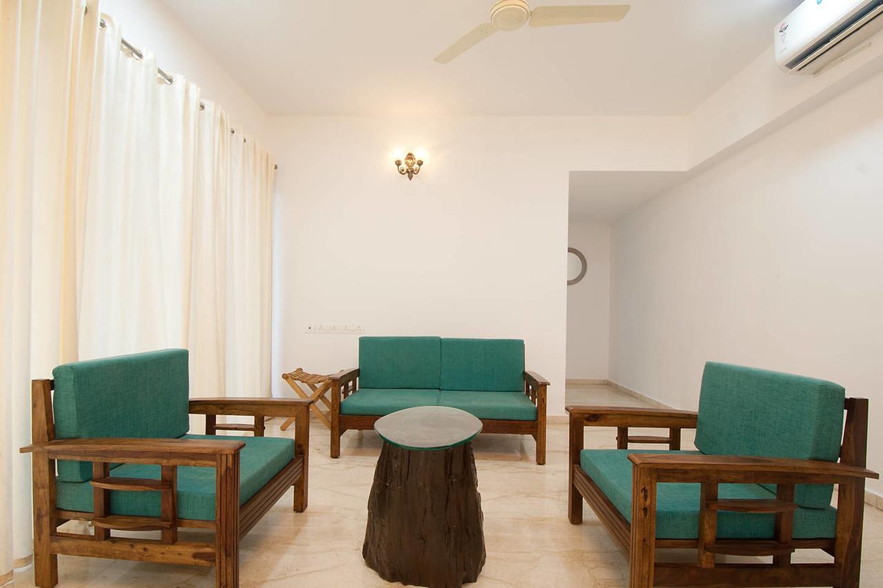 Isec Apartment Мумбай Екстериор снимка