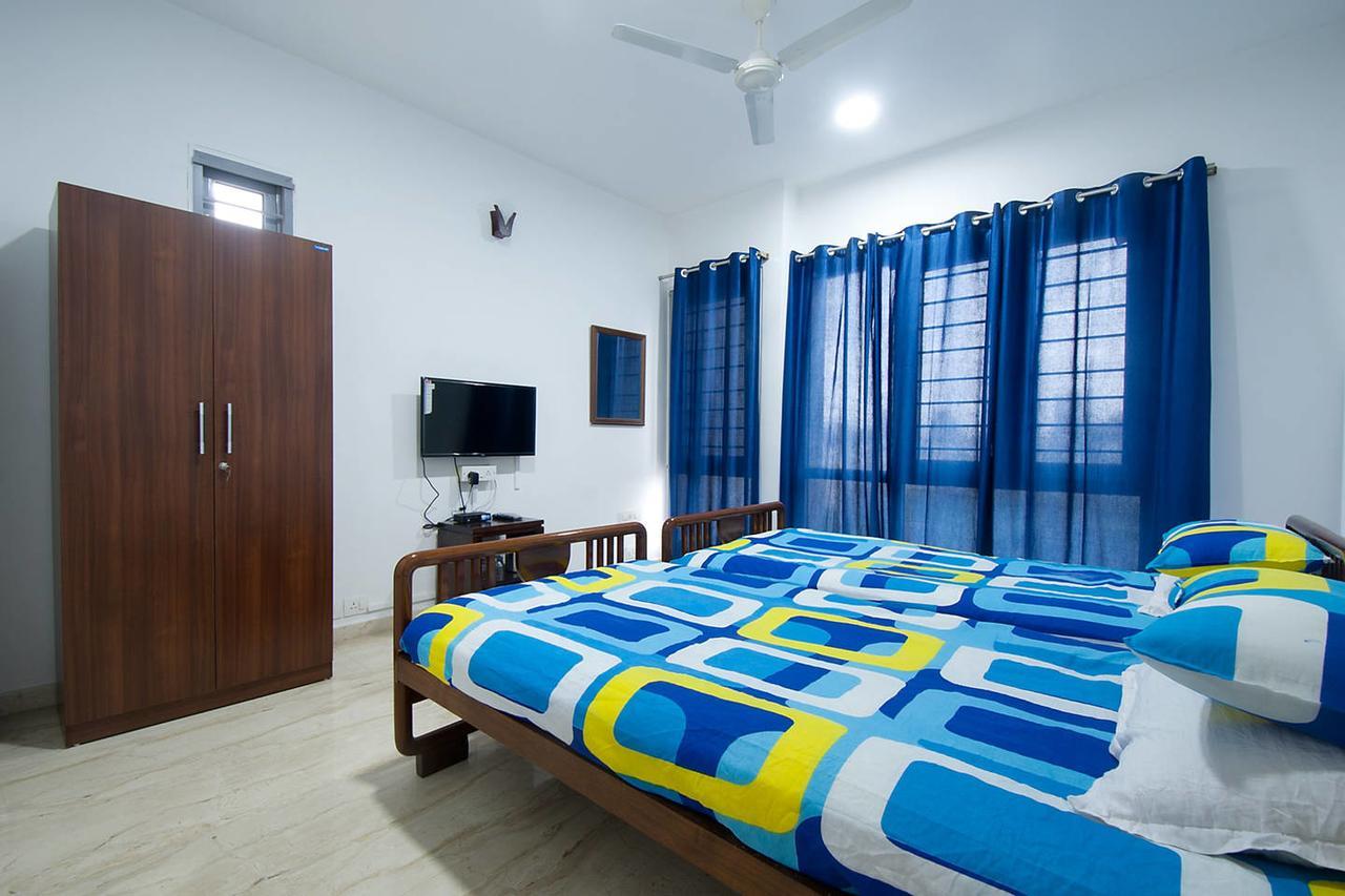 Isec Apartment Мумбай Екстериор снимка